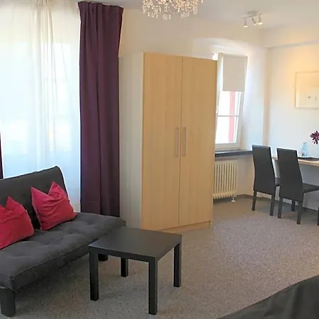 Schiff Hotell 2*
