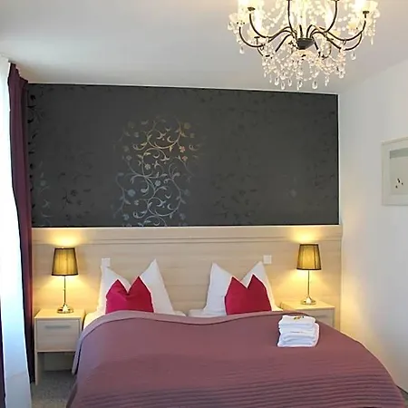 Hotell Schiff