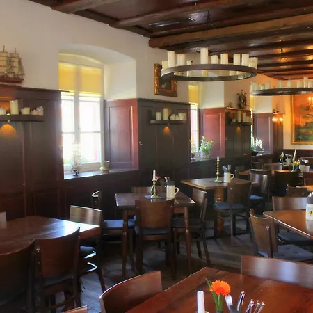 Schiff 2* Freiburg im Breisgau